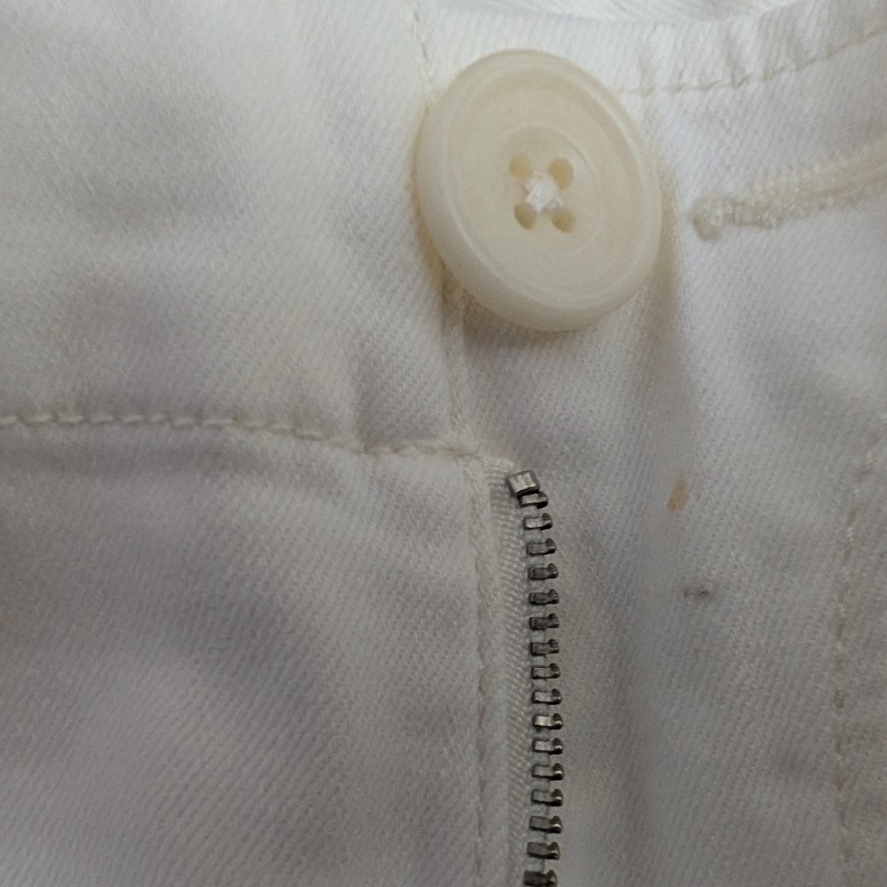 EUC Ladies Cabi White Denim Jeans Wide Straight Leg Size 2 - Picture 9 of 11